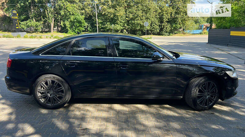 Седан Audi A6 2011 в Владимире