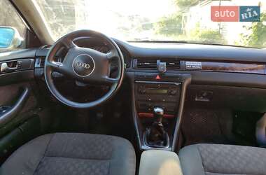 Универсал Audi A6 2001 в 