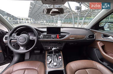 Седан Audi A6 2013 в 