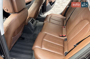 Седан Audi A6 2013 в 