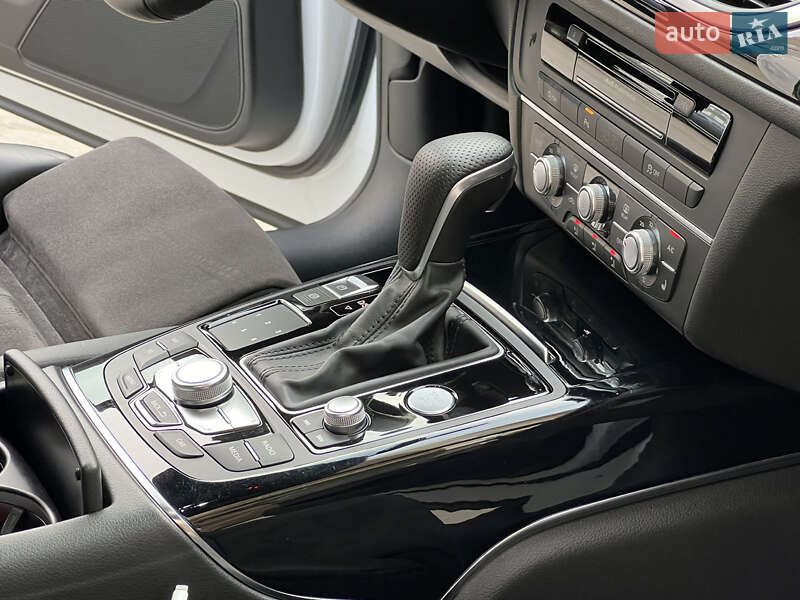 Седан Audi A6 2015 в Одессе