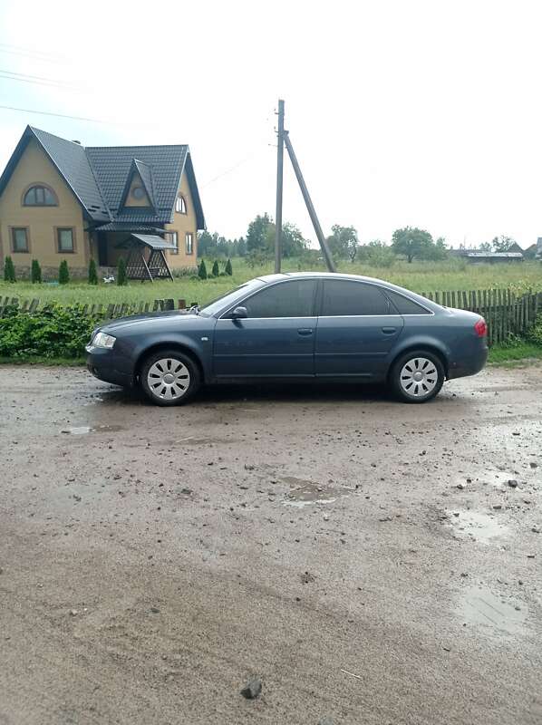 Седан Audi A6 2002 в Дроздыни