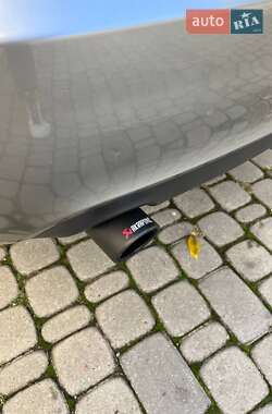Седан Audi A6 2006 в Глобине