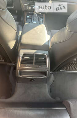 Седан Audi A6 2013 в 