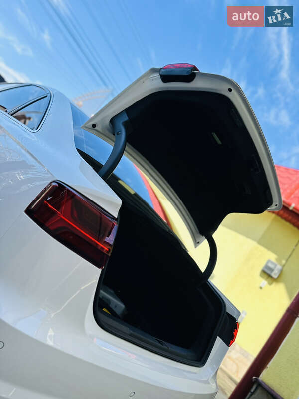Седан Audi A6 2016 в Тячеві фото 54 Седан Audi A6 2016 в Тячеві