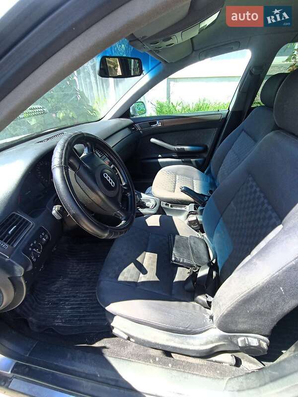 Универсал Audi A6 2001 в Виньковцах