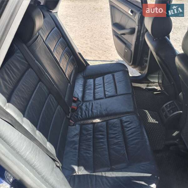 Универсал Audi A6 2001 в Зборове