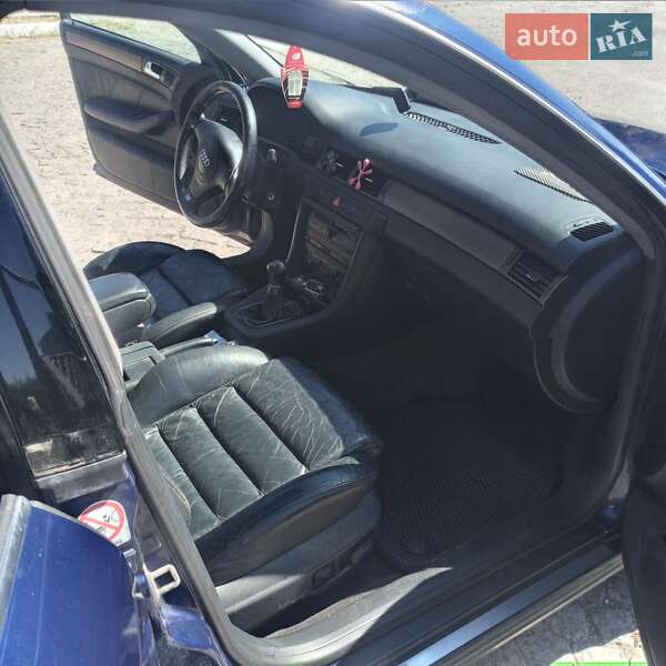 Універсал Audi A6 2001 в Зборові