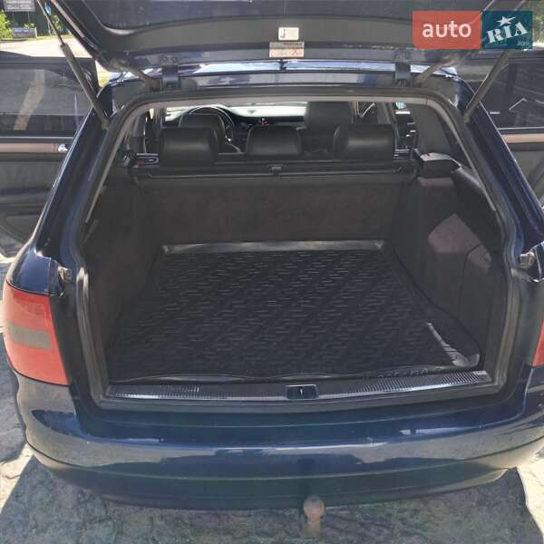 Універсал Audi A6 2001 в Зборові