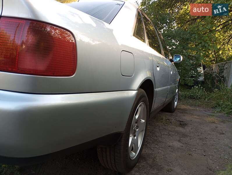 Седан Audi A6 1997 в Слов'янську