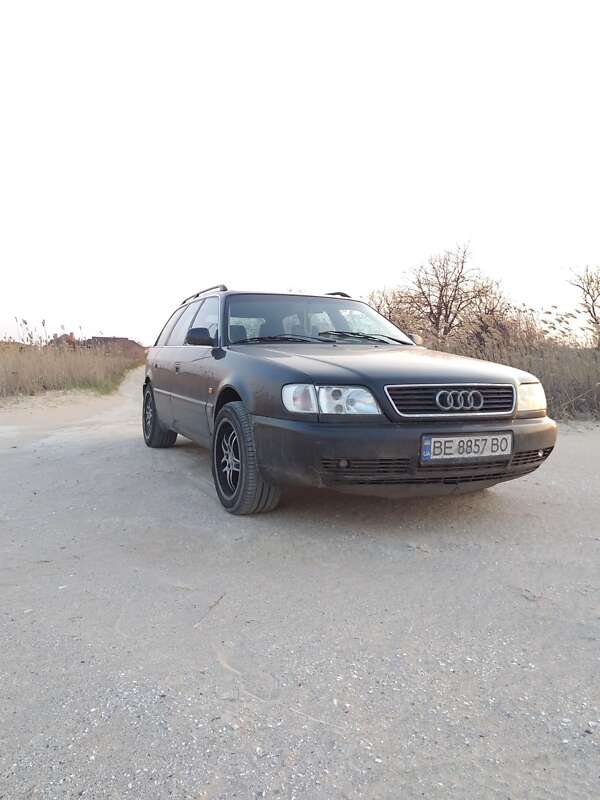 Универсал Audi A6 1995 в Николаеве