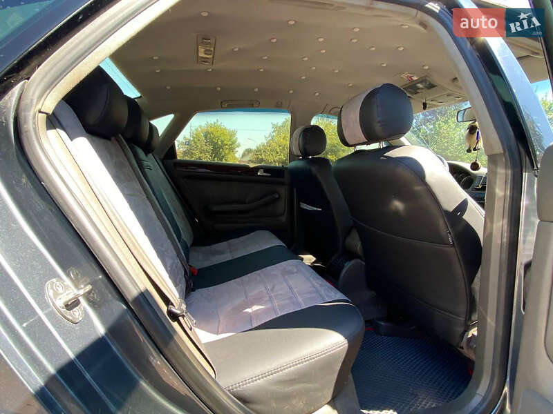 Седан Audi A6 2002 в Житомире