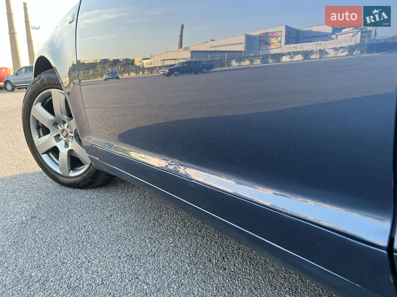 Универсал Audi A6 2004 в Днепре