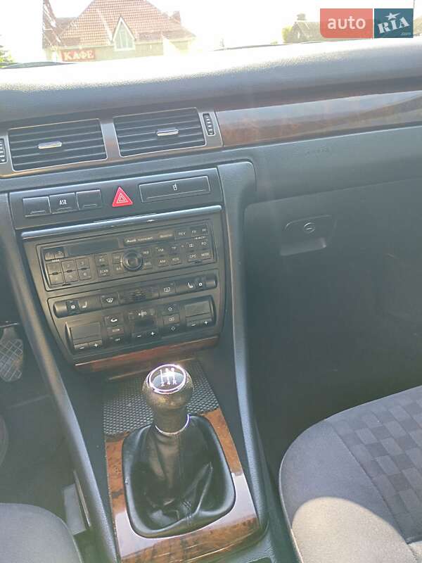 Универсал Audi A6 1999 в Киеве