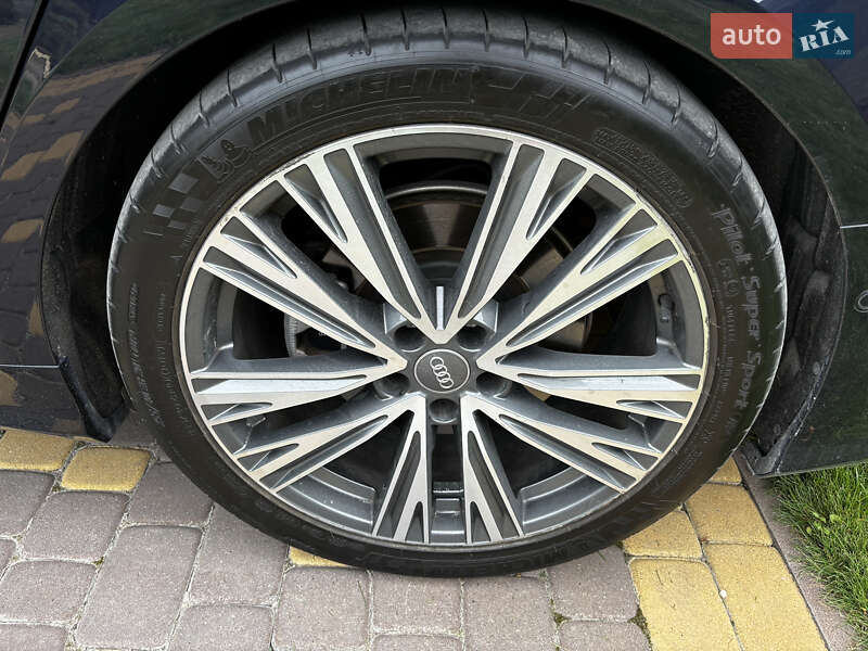 Седан Audi A6 2019 в Львове