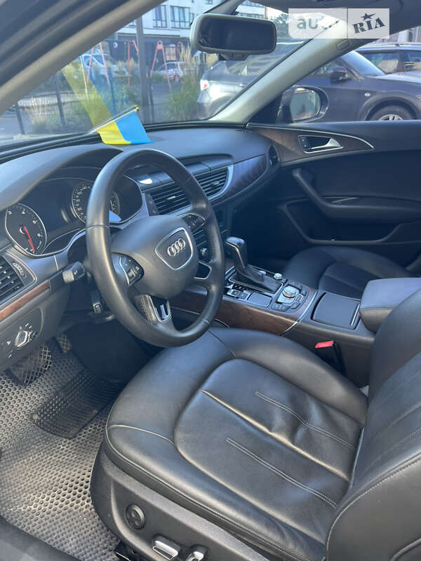 Седан Audi A6 2015 в Киеве
