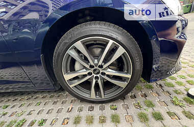 Седан Audi A6 2021 в 