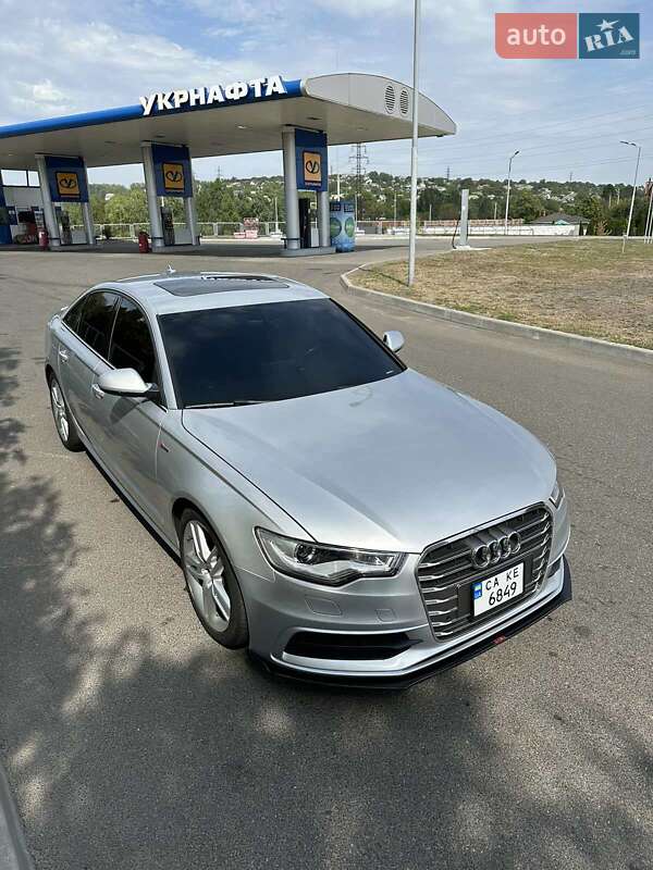 Седан Audi A6 2014 в Смілі