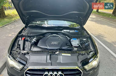 Седан Audi A6 2014 в 