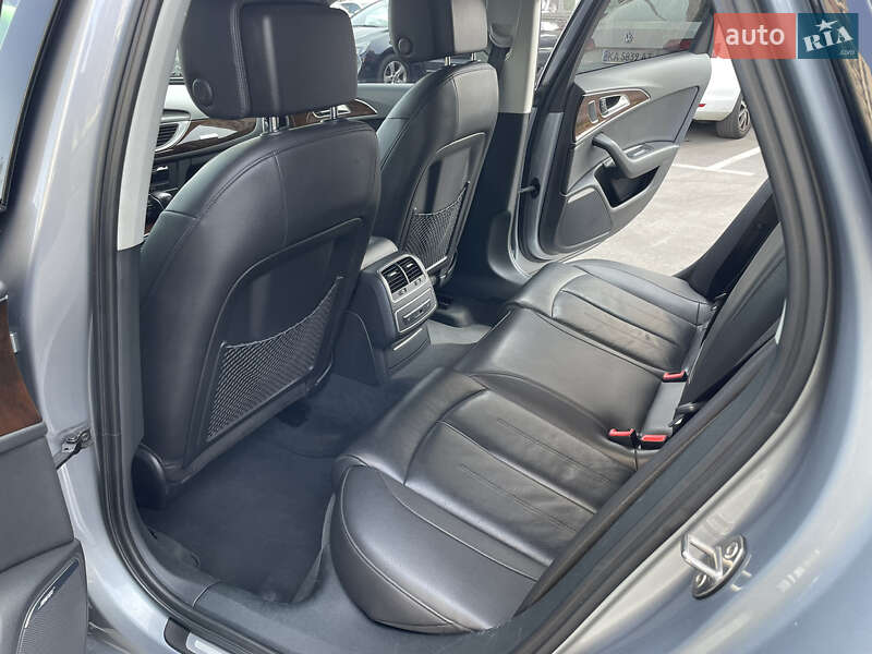 Седан Audi A6 2015 в Киеве
