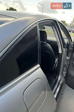 Седан Audi A6 2006 в 