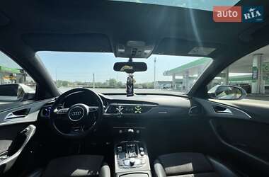 Универсал Audi A6 2015 в 