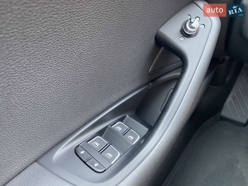 Универсал Audi A6 2017 в Киеве