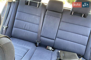Универсал Audi A6 2001 в 
