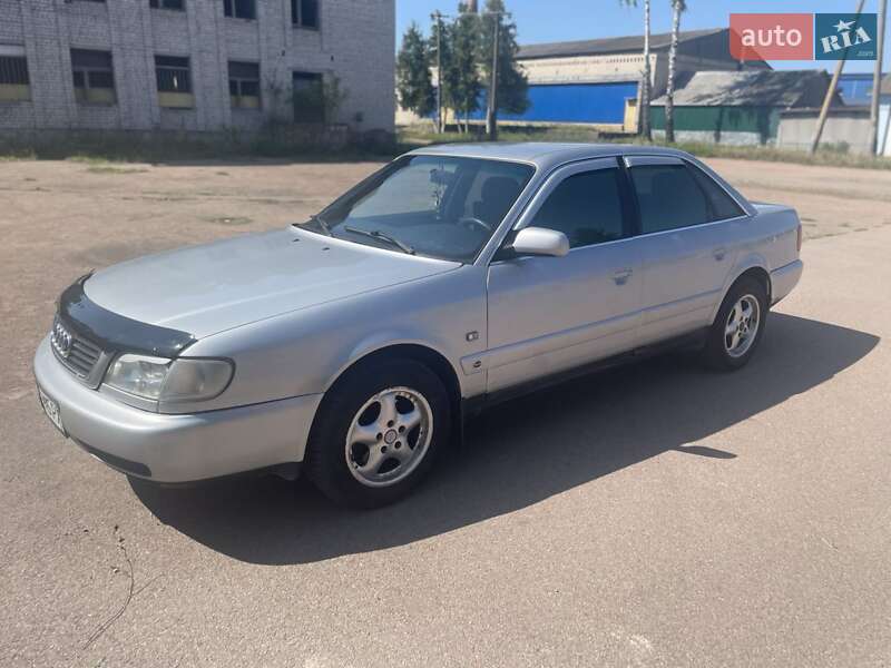 Седан Audi A6 1995 в Коростене