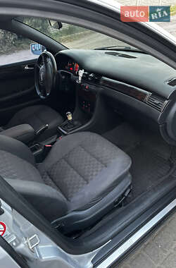 Седан Audi A6 2000 в Днепре