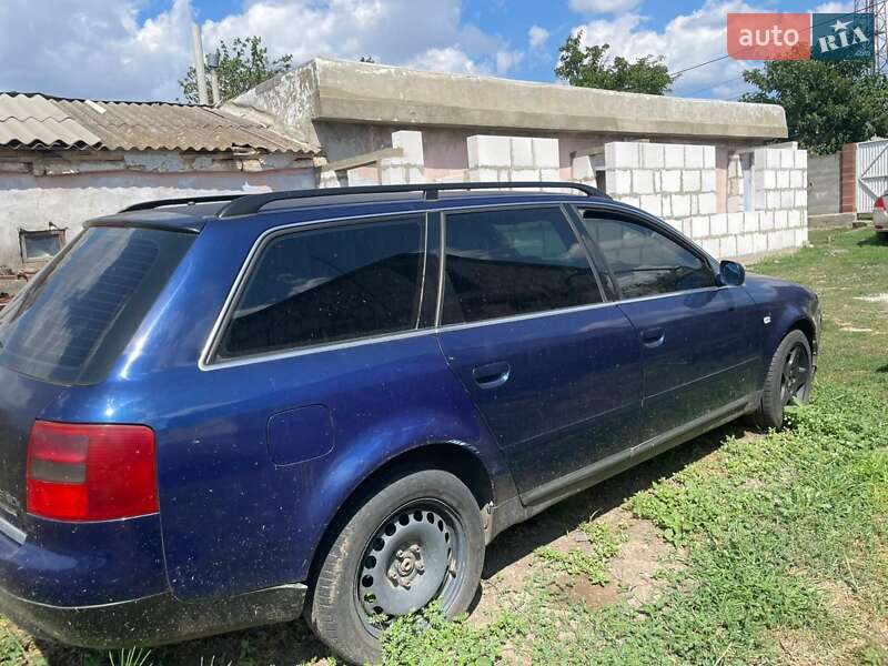 Универсал Audi A6 1998 в Южном