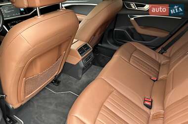 Седан Audi A6 2019 в 