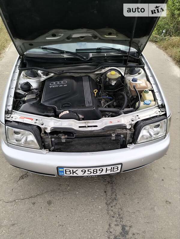 Универсал Audi A6 1995 в Ровно