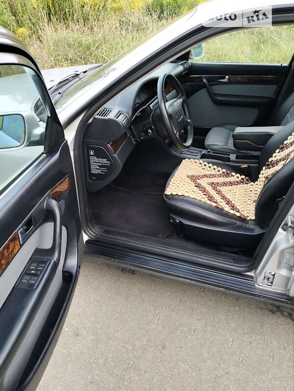 Универсал Audi A6 1995 в Ровно