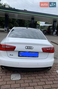Седан Audi A6 2013 в 