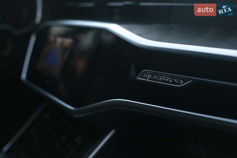 Седан Audi A6 2021 в Ровно