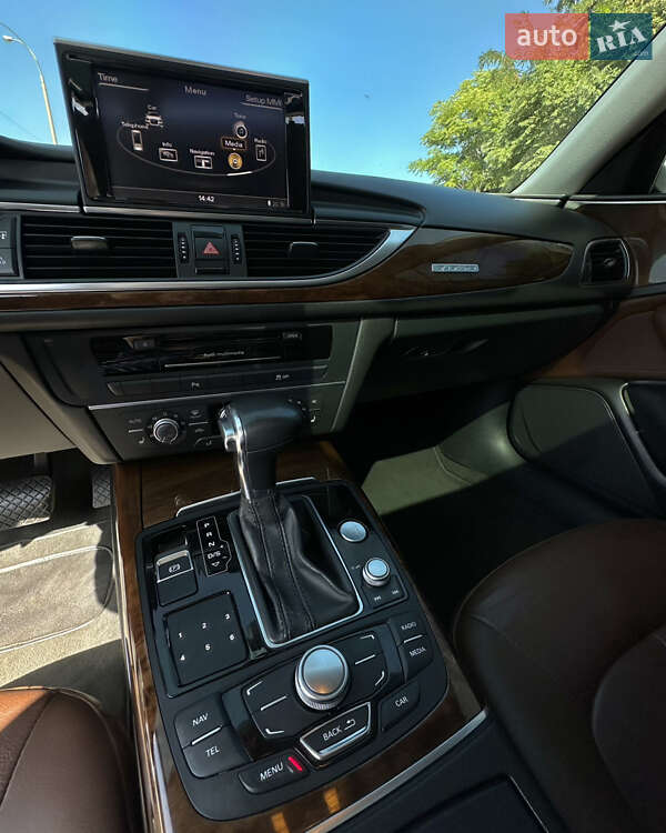 Седан Audi A6 2011 в Киеве