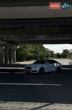 Седан Audi A6 2011 в 