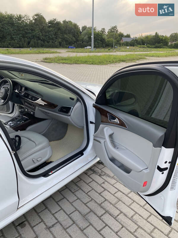 Седан Audi A6 2014 в Киеве