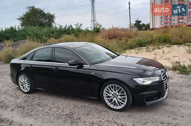 Седан Audi A6 2015 в 