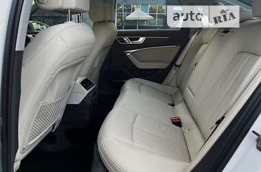 Седан Audi A6 2019 в 