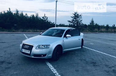 Седан Audi A6 2004 в Шпитьках