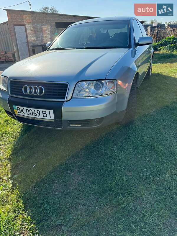 Седан Audi A6 2002 в Ровно