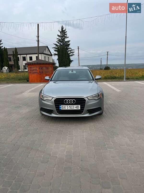 Седан Audi A6 2012 в Чемеровцах