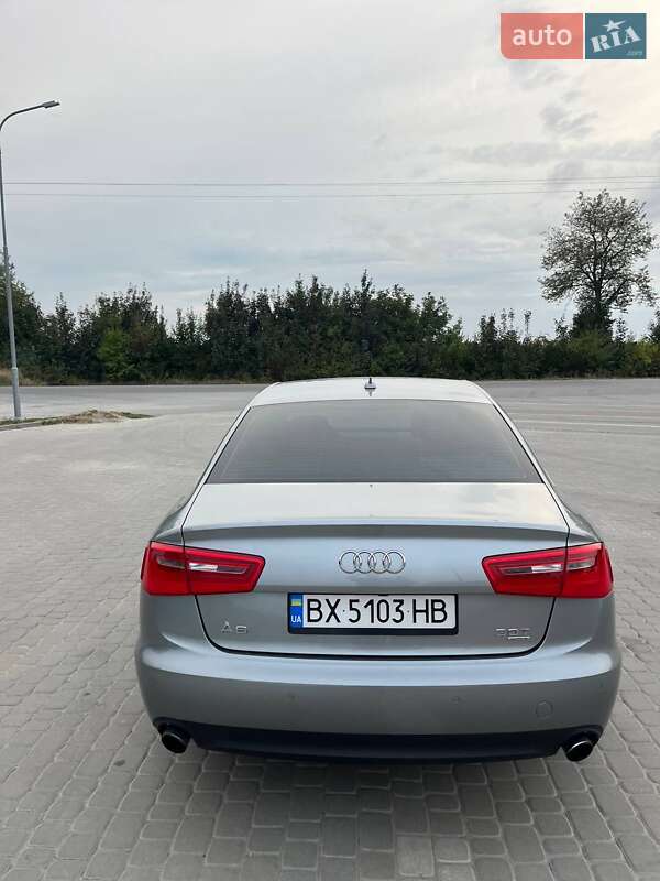 Седан Audi A6 2012 в Чемеровцах