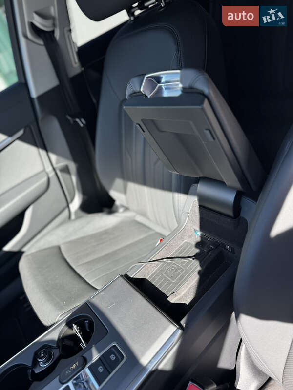 Седан Audi A6 2019 в Черкасах