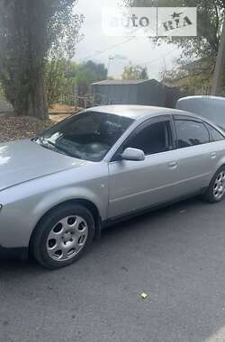 Седан Audi A6 2003 в Валках