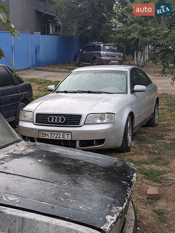 Седан Audi A6 1998 в Татарбунарах