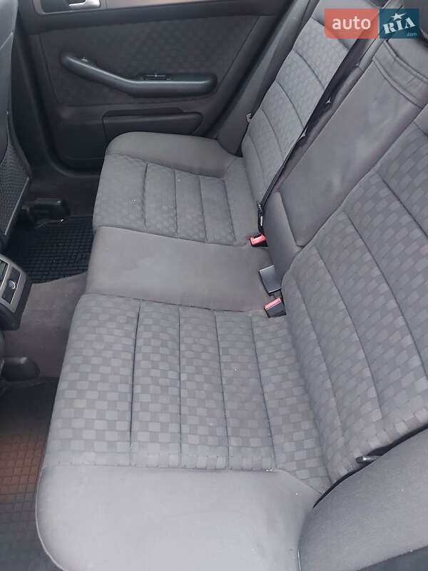 Універсал Audi A6 2004 в Житомирі