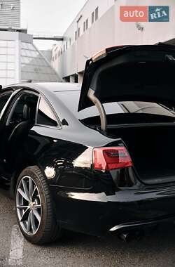 Седан Audi A6 2013 в 
